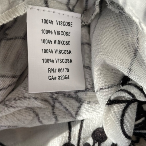 Anthropologie Bl^nk London Floral Embroidered Tunic - Picture 2 of 2